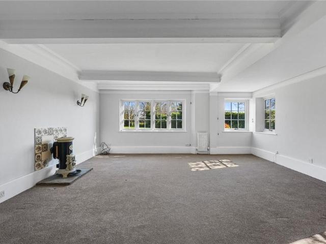 House for rent in The High, Harlow