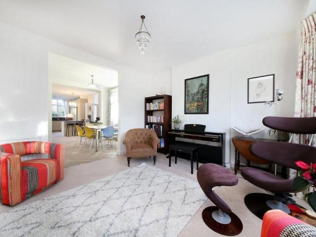 House for rent in East Sheen, Greater London