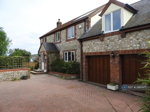 House for rent in Newton St Cyres, Isle Of Man