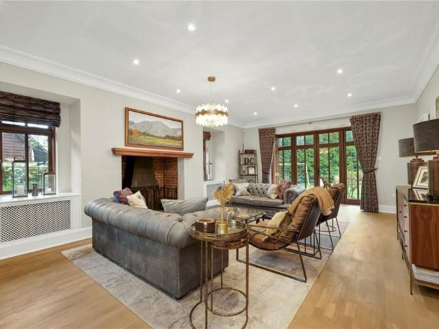 House for rent in Blackhills, Surrey