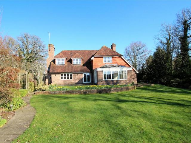 House for rent in Horsted Keynes, Perryfields