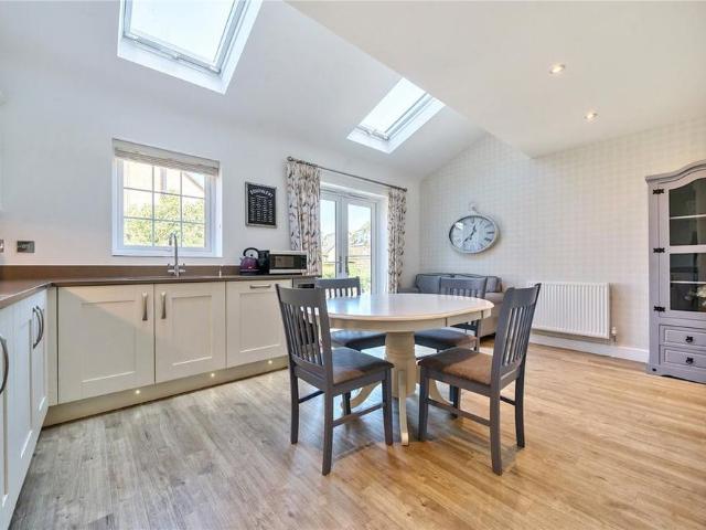 House for rent in Deer Park, West Oxfordshire
