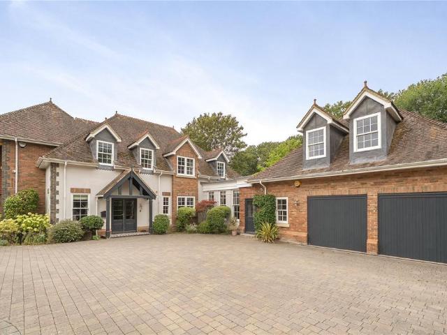 House for rent in Burrowhill, Surrey Heath