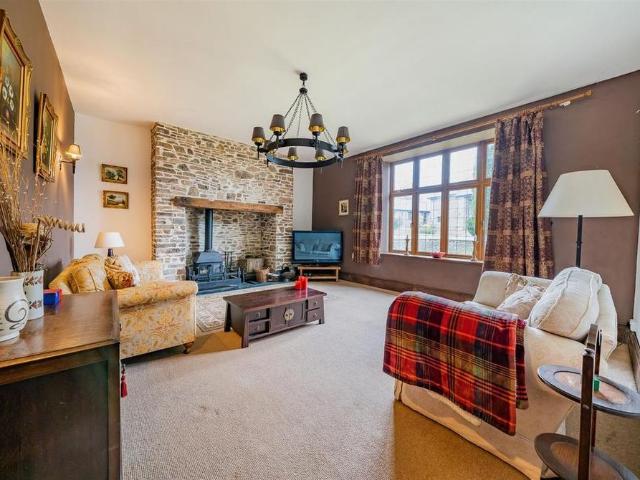 House for rent in Brandis Corner, Devon