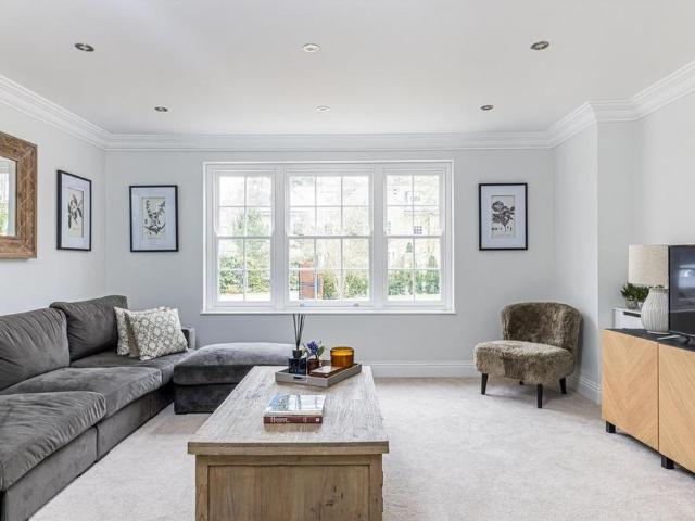 House for rent in Sunninghill and Ascot, South Ascot