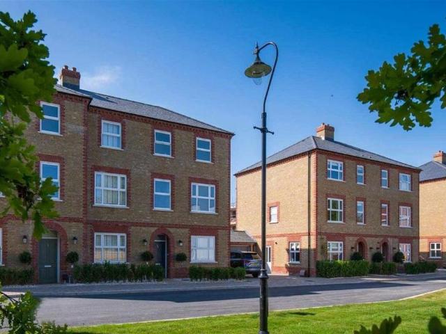 House for rent in High Barnet, Greater London
