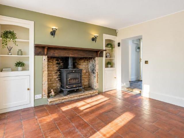House for rent in Fossebridge, Gloucestershire