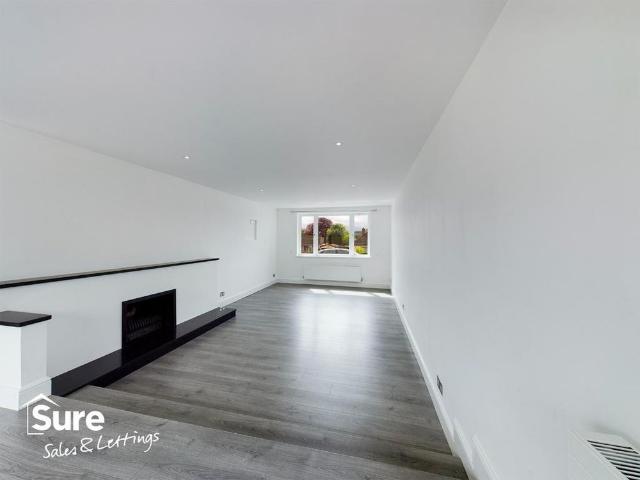 House for rent in Pouchen End, Hertfordshire