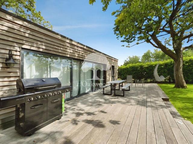 House for rent in Chalfont St. Peter, Denham