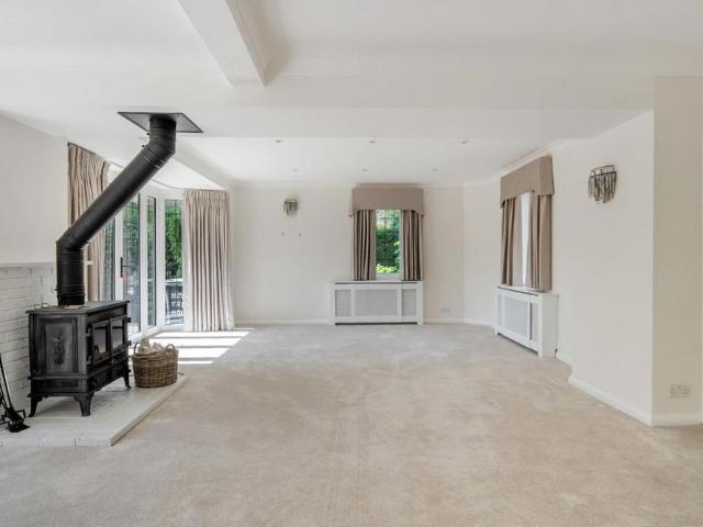 House for rent in Woldingham, Tandridge
