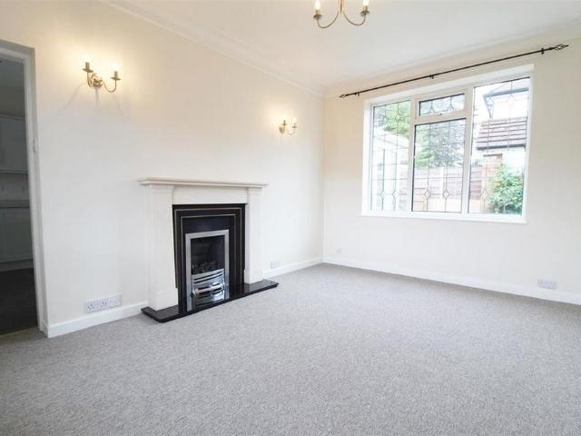 House for rent in Dingle Hollow, Marple