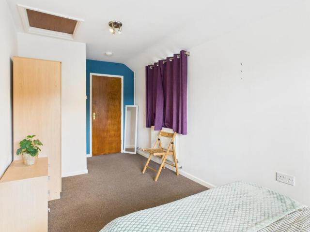 House for rent in Clover Hill, East Bank