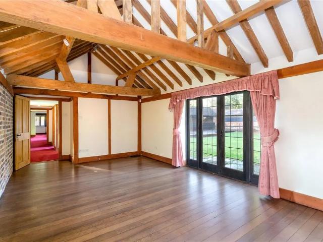 House for rent in Brick Hill, Surrey Heath
