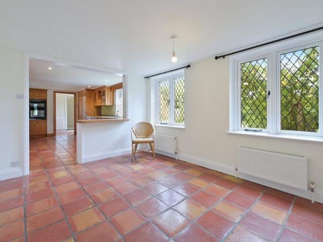 House for rent in Chesham and Villages Community Board, Buckland Common