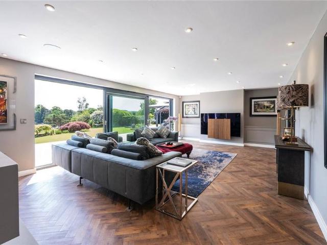 House for rent in Hawford, Hampshire