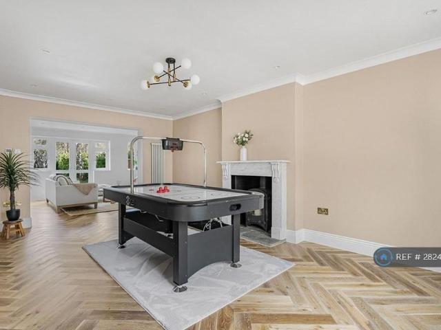 House for rent in Radlett, Hertfordshire