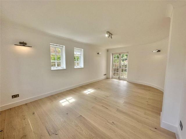 House for rent in Radlett, Hertfordshire