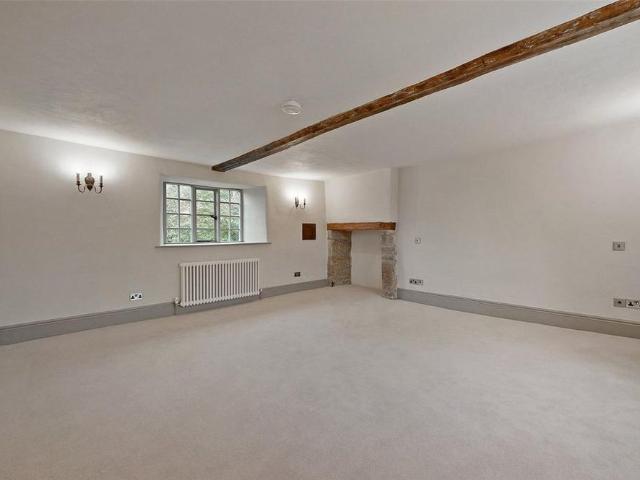 House for rent in Evershot, Oxfordshire