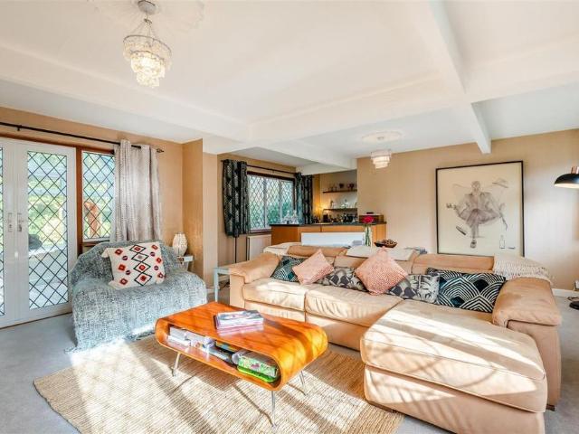 House for rent in Elmstead, Greater London
