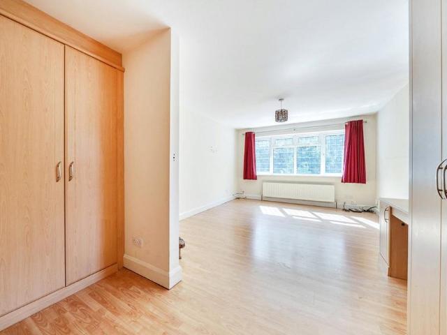 House for rent in London Borough of Hillingdon, Greater London