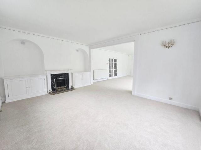 House for rent in Waverley Estate, Waverley