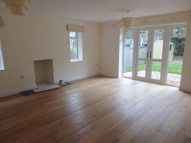 House for rent in Woodcote, Epsom