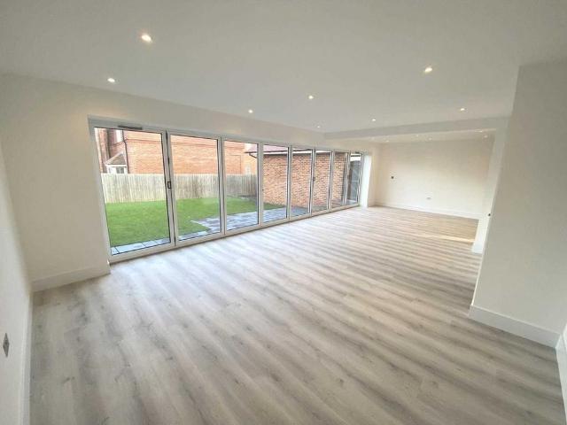 House for rent in Goffs Oak, Broxbourne