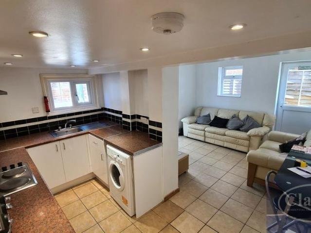 House for rent in Chesham and Villages Community Board, Latimer