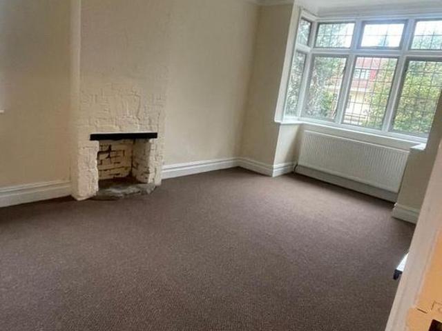 House for rent in Emerson Park, Greater London