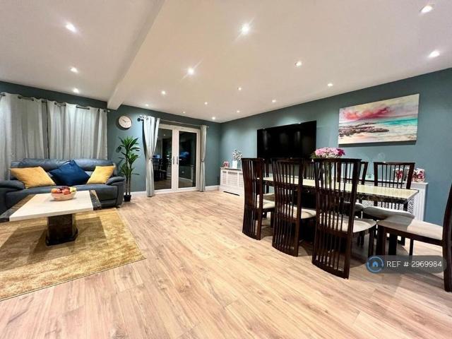House for rent in Hainault, Greater London
