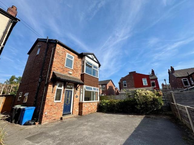 House for rent in Ashton upon Mersey, Trafford Park