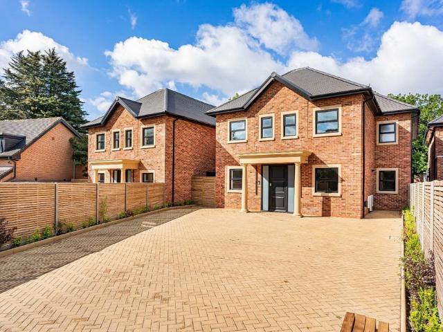 House for rent in Greater London