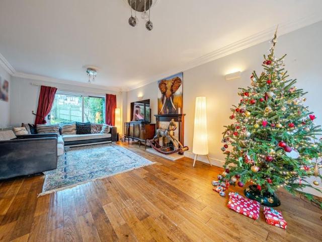 House for rent in Cumnor Hill, Dromore