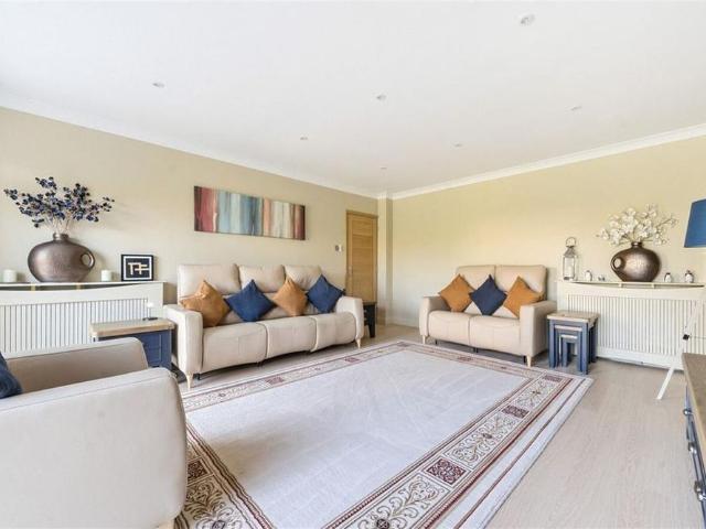 House for rent in Felpham, Clapham