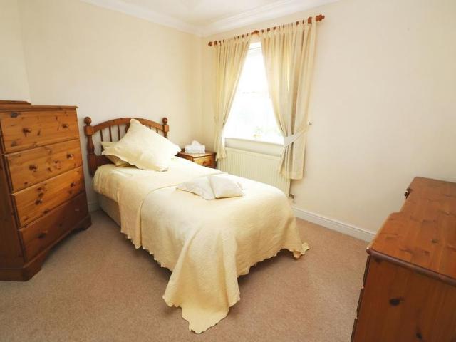 House for rent in Ripley Springs, Row Town