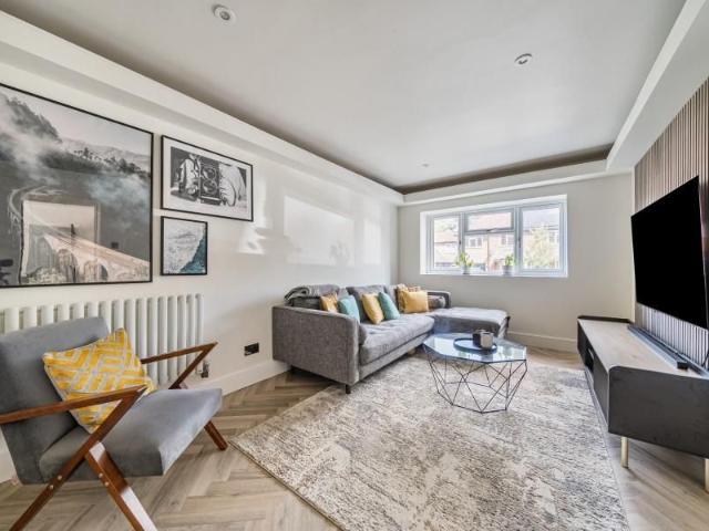 House for rent in Pyrford, Woking