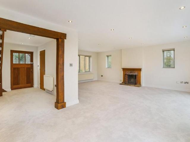 House for rent in Alderminster, Warwickshire