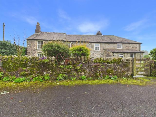 House for rent in Cardinham, Cornwall