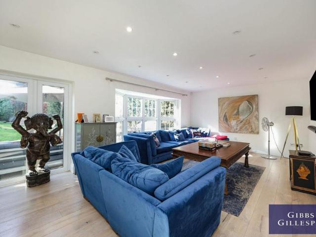 House for rent in Denham, Higher Denham