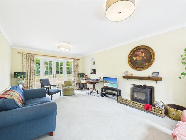 House for rent in Tadley, Priest Down