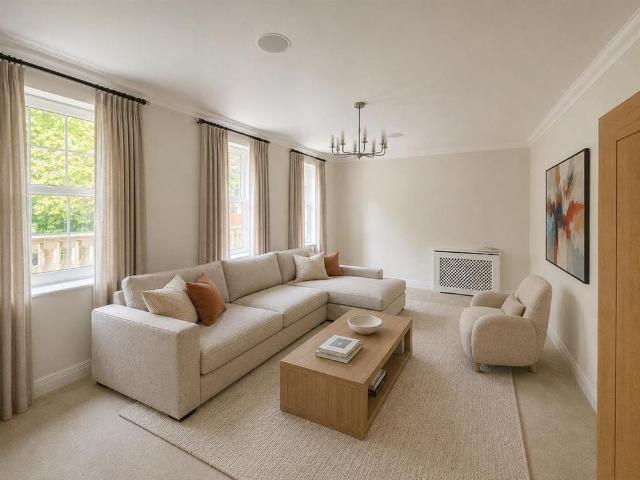 House for rent in Sunningdale