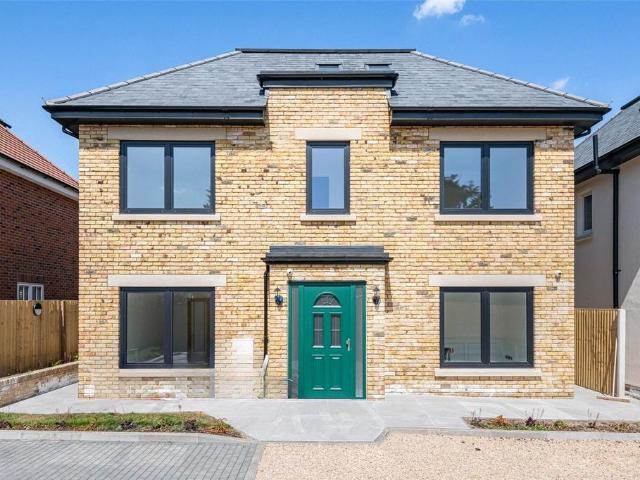 House for rent in Goffs Oak, Broxbourne