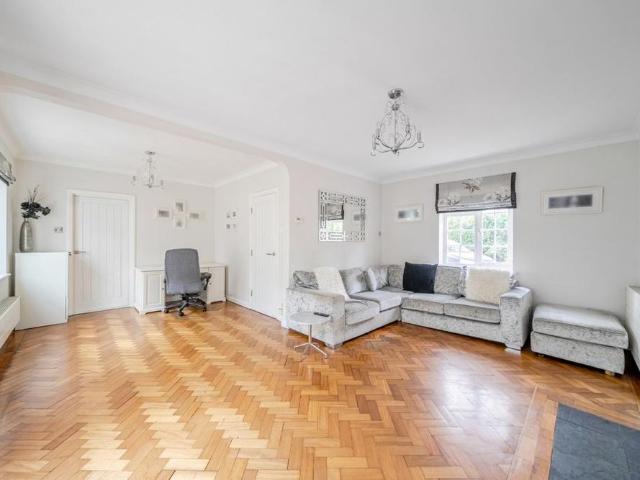 House for rent in Hillview, Surrey