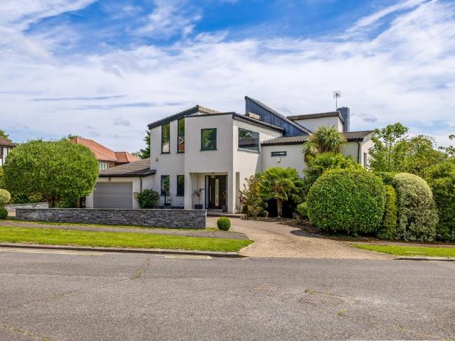 House for rent in Little Stanmore, Greater London