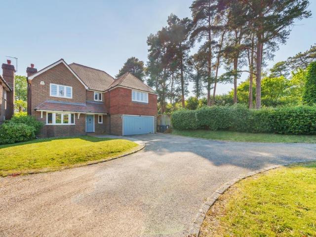 House for rent in Cross In Hand, East Sussex