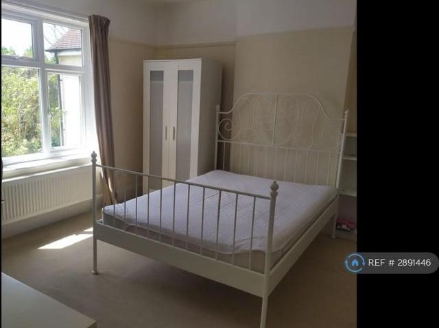 House for rent in Chesterton, Arbury