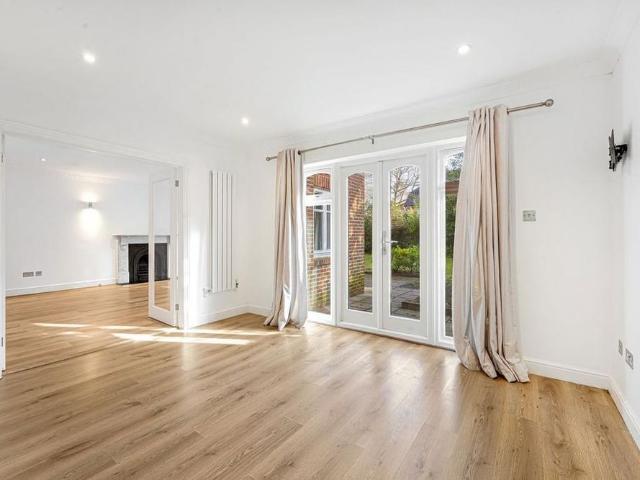 House for rent in Blackhills, Surrey
