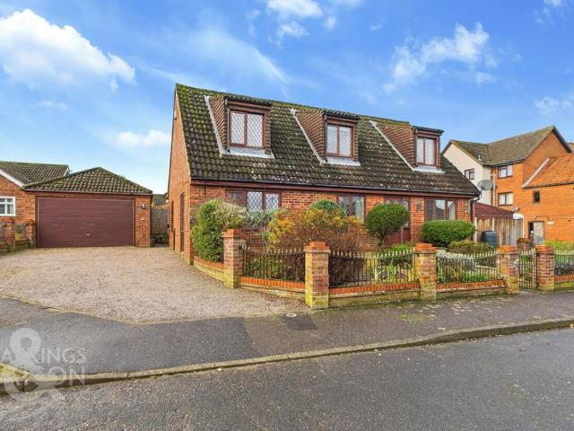 House for rent in Clover Hill, East Bank