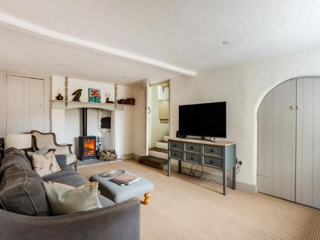 House for rent in Aust, South Gloucestershire