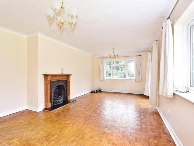House for rent in Batchworth, Hertfordshire